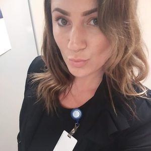 Meet your Posher, Angela